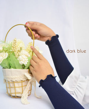 Short Ruffle Handsocks